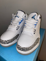 Air Jordan 3 UNC