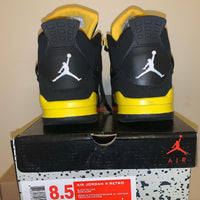 Air Jordan 4 Thunder