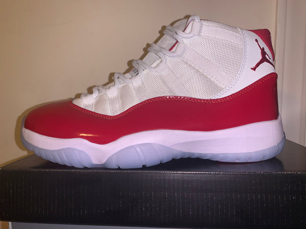 Air Jordan 11 Cherry